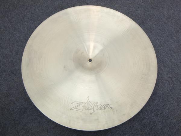 名古屋市港区でZildjian(ジルジャン)ミディアム 20インチ 白抜きタイプのお買取
