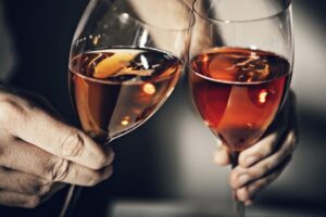 飲んでいないお酒が売れるって知っていましたか？古くても高額で買い取れるお酒をご紹介します！