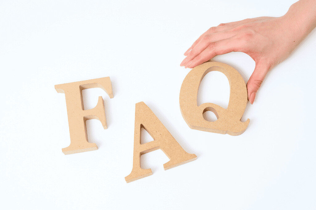 faq-letters-hand